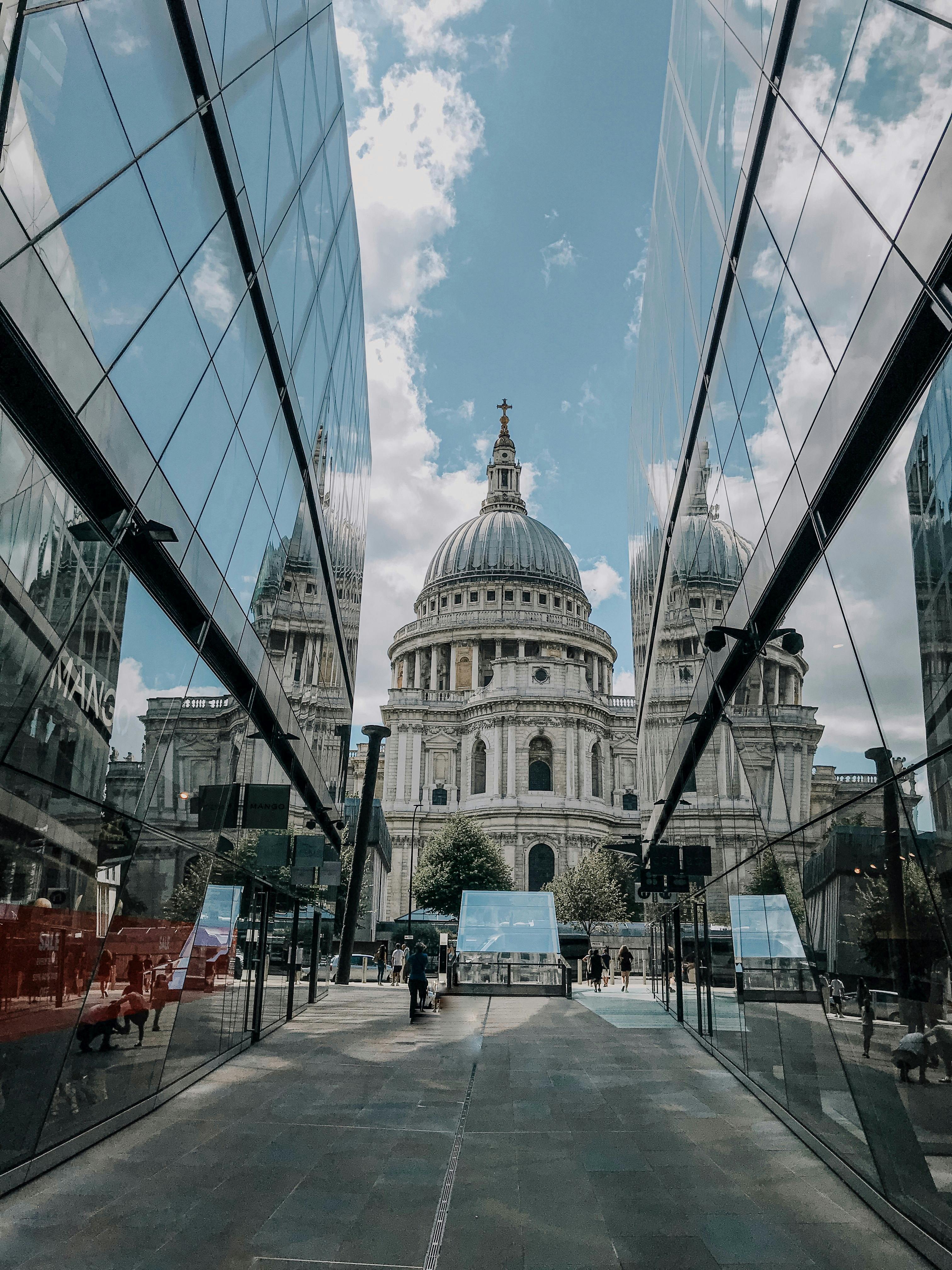 Modern Tarihçilikte İstihbarat Metotları